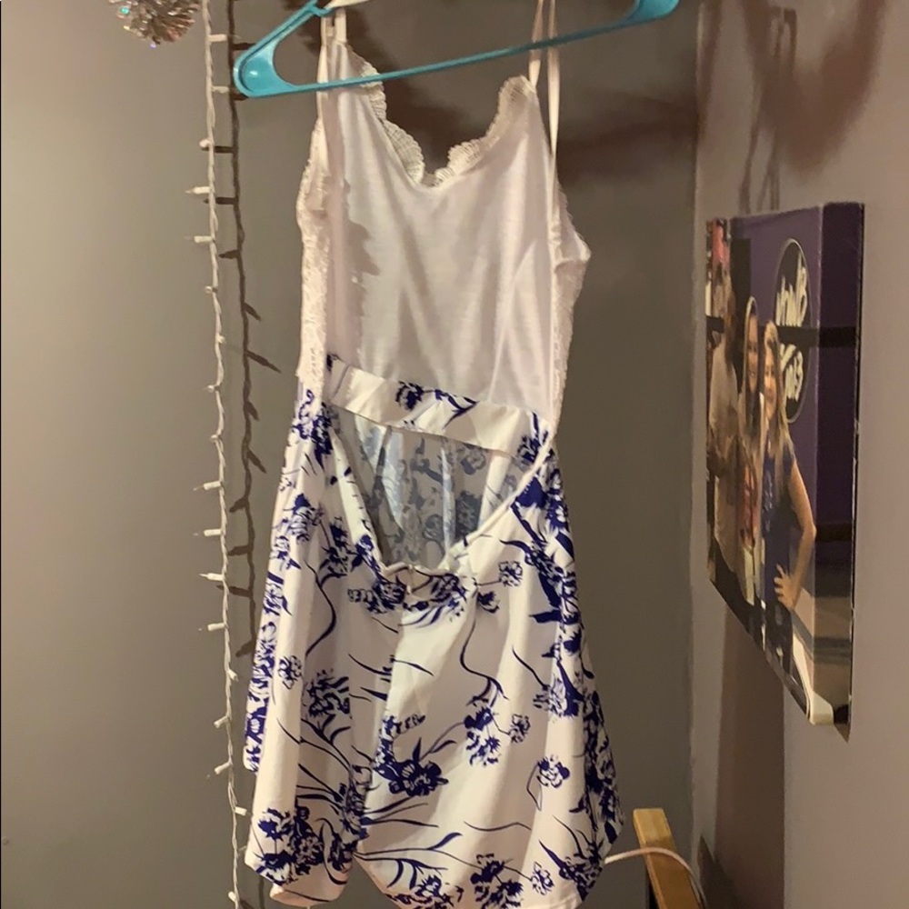 White Lace Blue Floral Romper - Picture 2 of 2